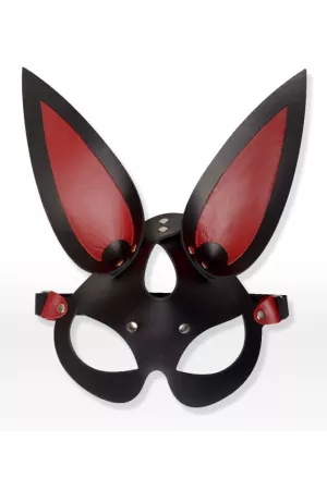 Черно-красная кожаная маска с длинными ушками